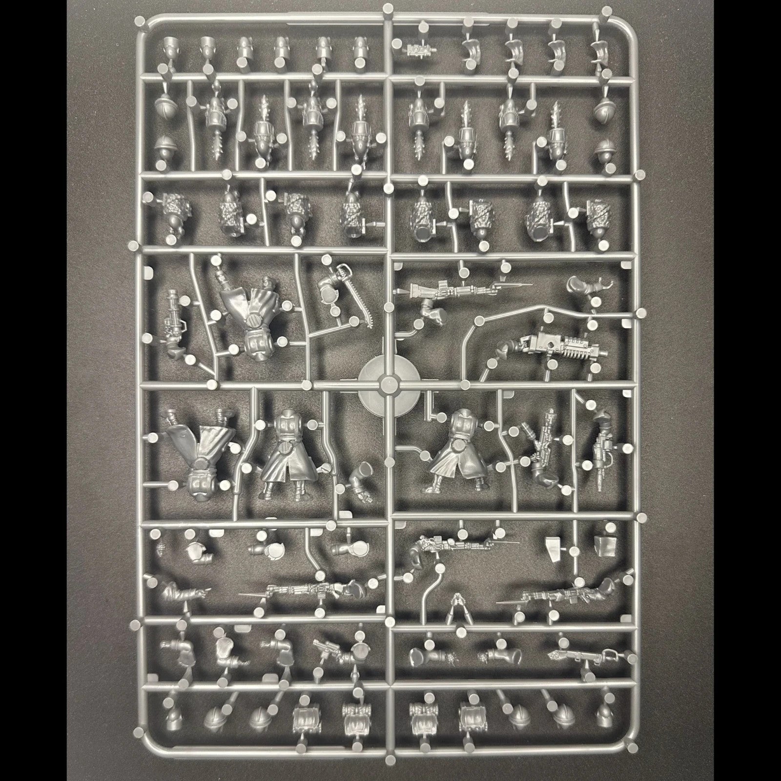 Wargames Atlantic Les Grognards – 28mm Sci-Fi Infantry Sprue (4 Figures)