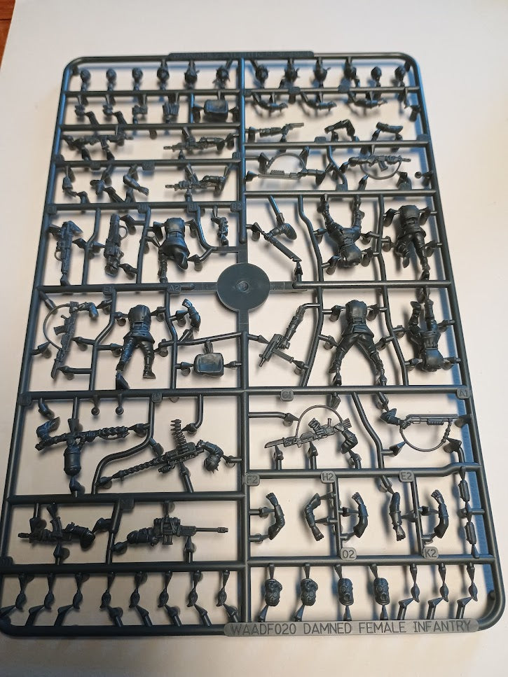 Wargames Atlantic The Damned Female Infantry | x6 28mm Grimdark Miniatures